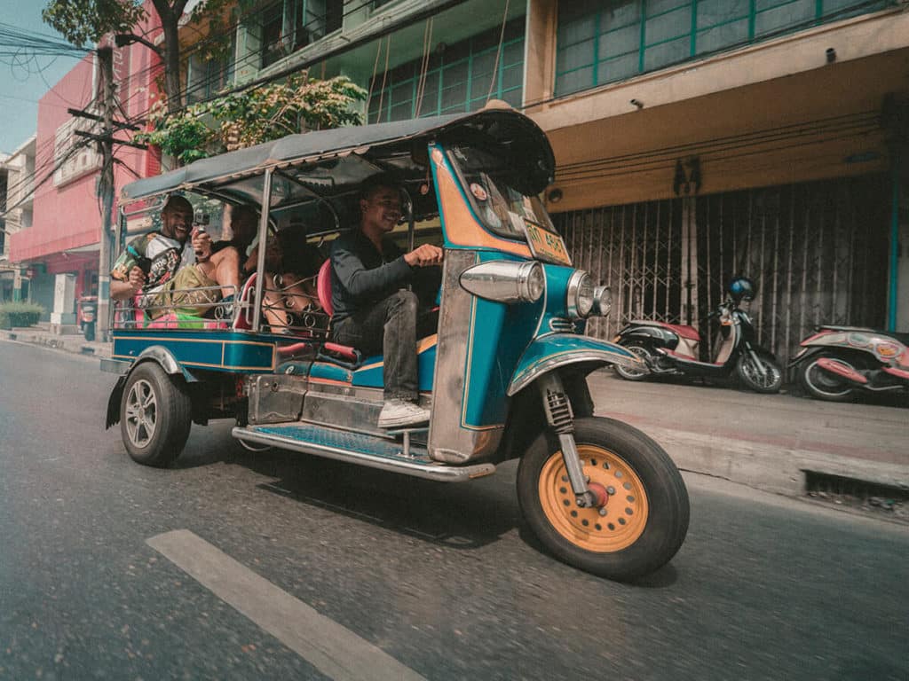 travelling street thailand holidays